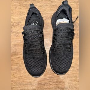 NWOT all black APL sneakers